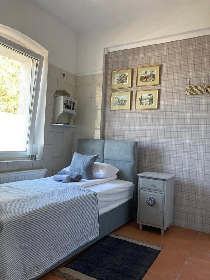 Villa Italiana Pokoje Z Prywatnymi Lazienkami & Odnowa Biologiczna グディニャ エクステリア 写真